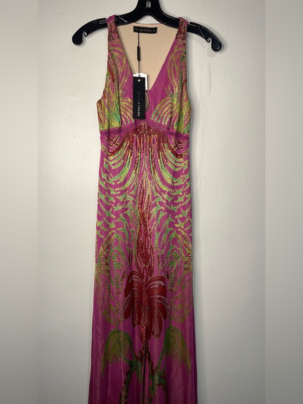 Cecilia Prado Sleeveless Fuchsia Maxi Dress with Tropical Beaded Motif - Picture 3 of 16